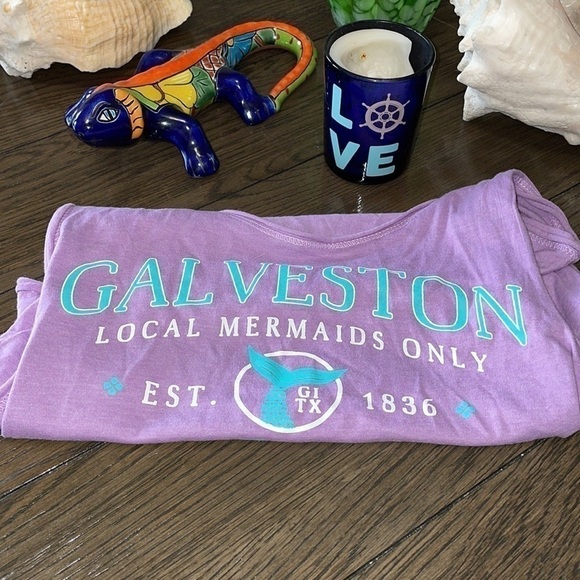 Galveston Island Texas Mermaid crop top tank - Picture 2 of 8